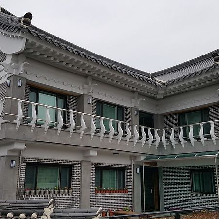 Trip To Gyeongju Hotel Exterior photo